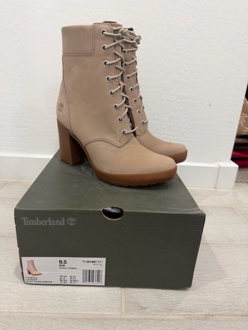 Timberland Women's Taupe Lace-Up Heeled Ankle Boots